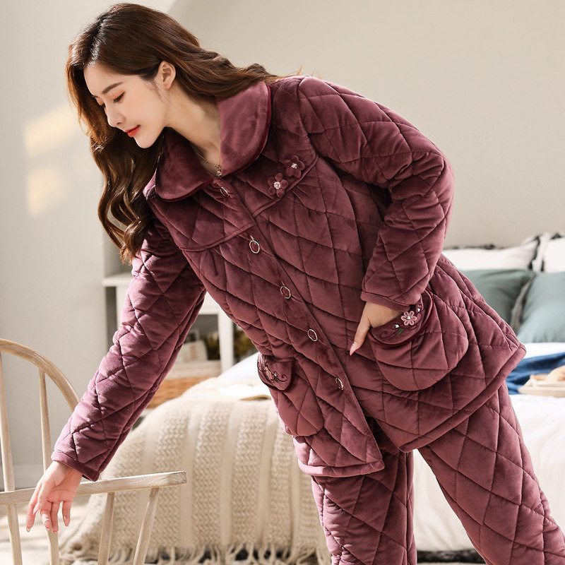 睡衣女秋冬季三层加厚加绒珊瑚绒夹棉中老年妈妈套装家居服冬天款