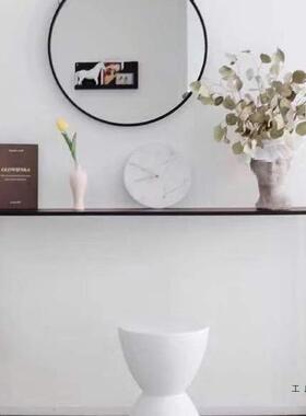 北式欧落地艺玄关台简约靠墙WIU条展台新中玄关铁案桌沙发后置物