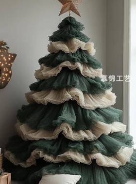 网圣诞节装饰圣品诞树摆件拍商场店HWX铺橱窗布置场景红打卡照道