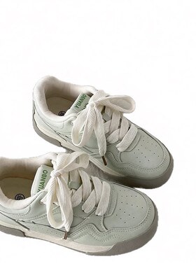 小众设计薄荷绿板鞋女新款春秋季百搭厚底德训鞋休闲运动鞋