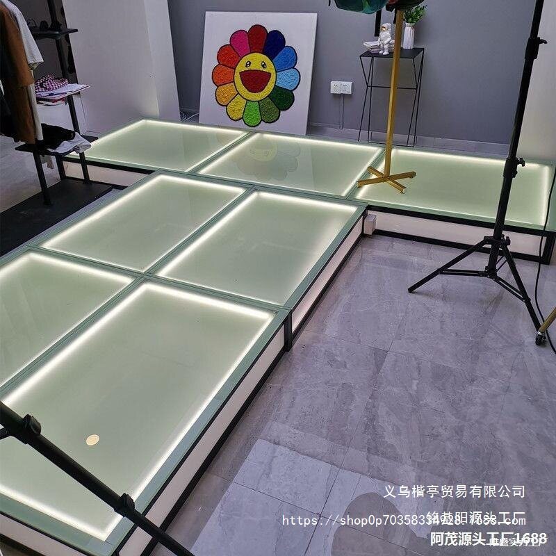 玻璃舞台走秀T台酒吧KTV驻唱台