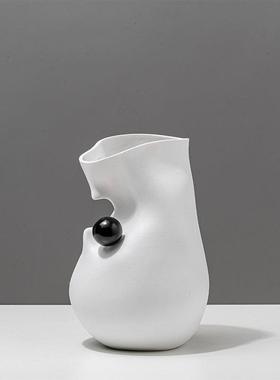 现代北欧人形球树黑花脂瓶LSZ0131软装板间售楼部酒店餐桌干花花