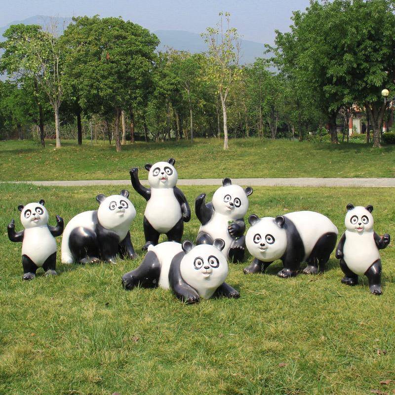 玻花璃钢卡通园熊猫雕塑户外林景观装饰售楼部小区草坪园JH-012动
