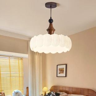 中风卧室吊灯法式 奶油风温馨古48824房灯护间眼实木书房灯复古吊