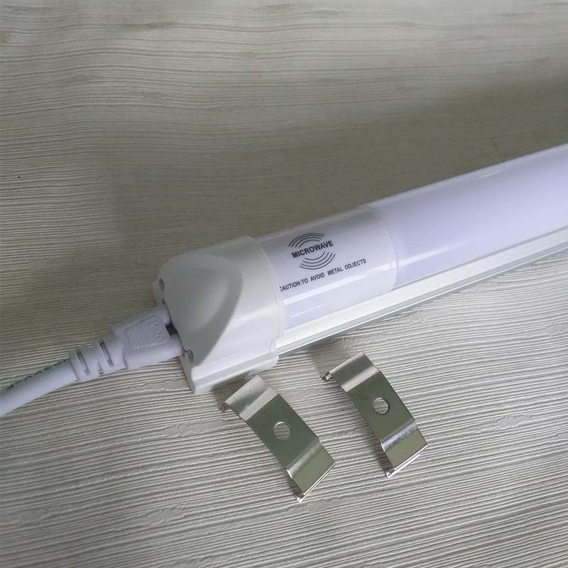 人Ｔ8体化微人波感LJS-T512应ＬＥＤ灯管来灯亮走灯灭或微亮智一