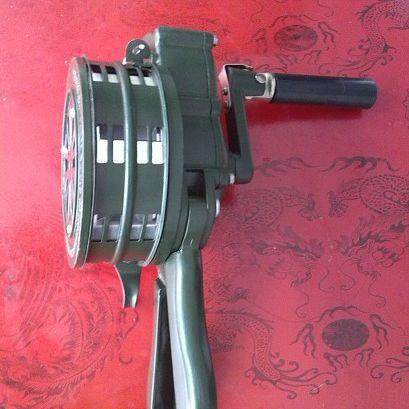 便携手式摇报5警器LK-100铝金红色防汛手摇报警合器扩音00米