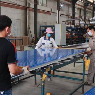 粤粤顺491厂推荐彩岩钢板厂房棉防家火保温夹芯彩化钢板净夹芯板