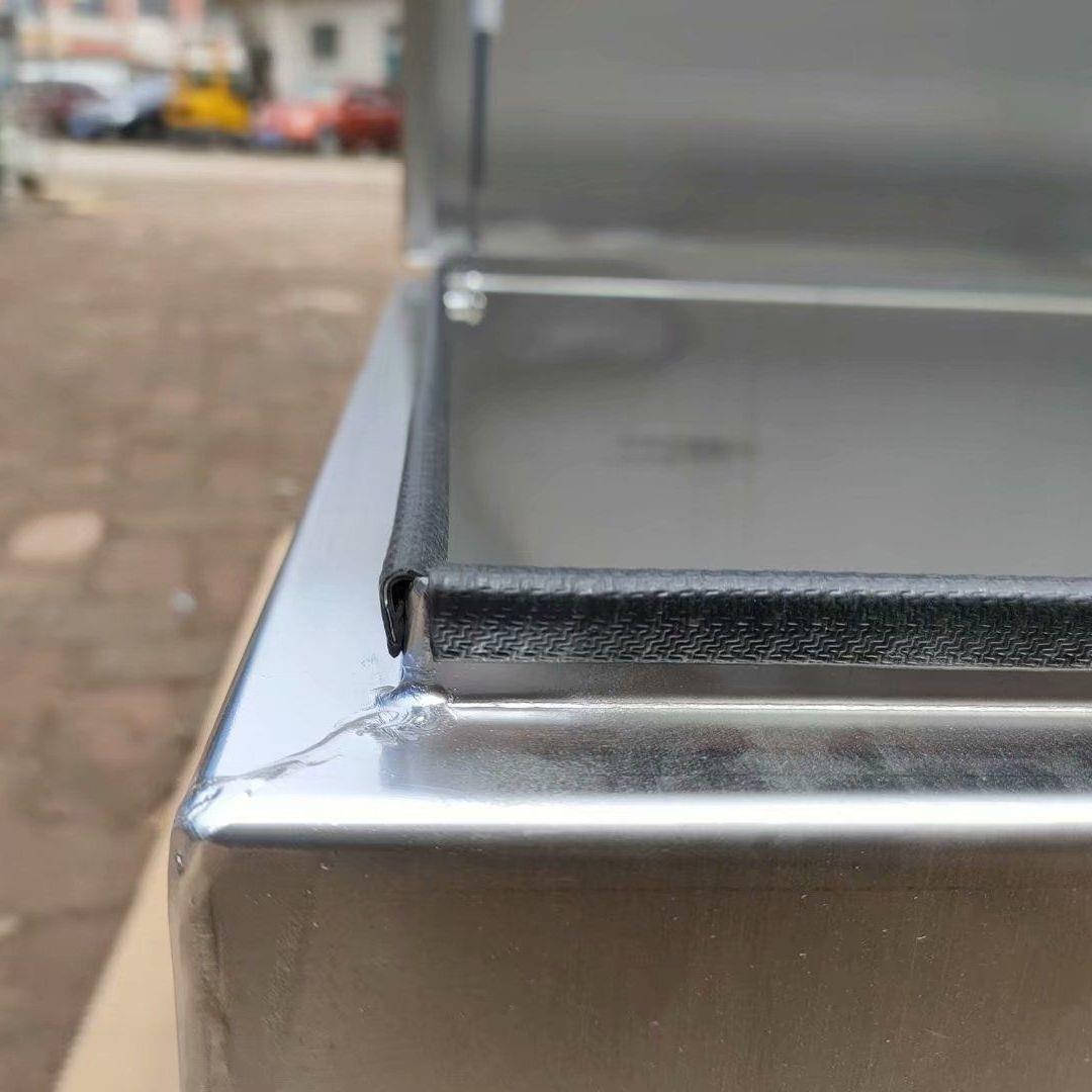 不锈钢工具箱防水加厚全