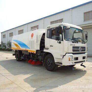 供价供应东风天锦道路洗扫车，东风天锦洗扫车15897652032张经理