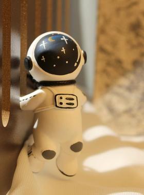 车载宇香薰挂件汽车后太空人员49707航车用装饰用品车内视镜吊坠