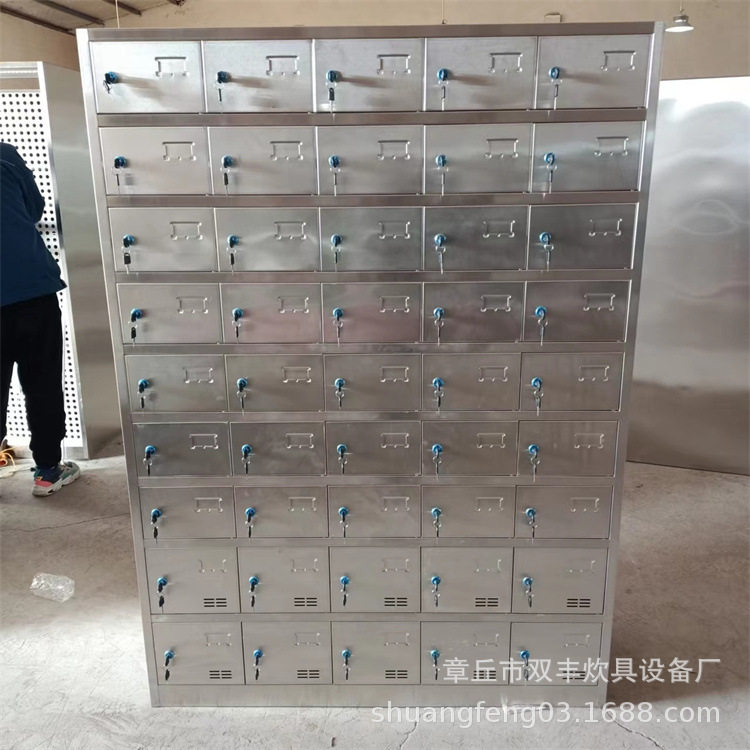 更衣柜食堂员工餐具储物批发
