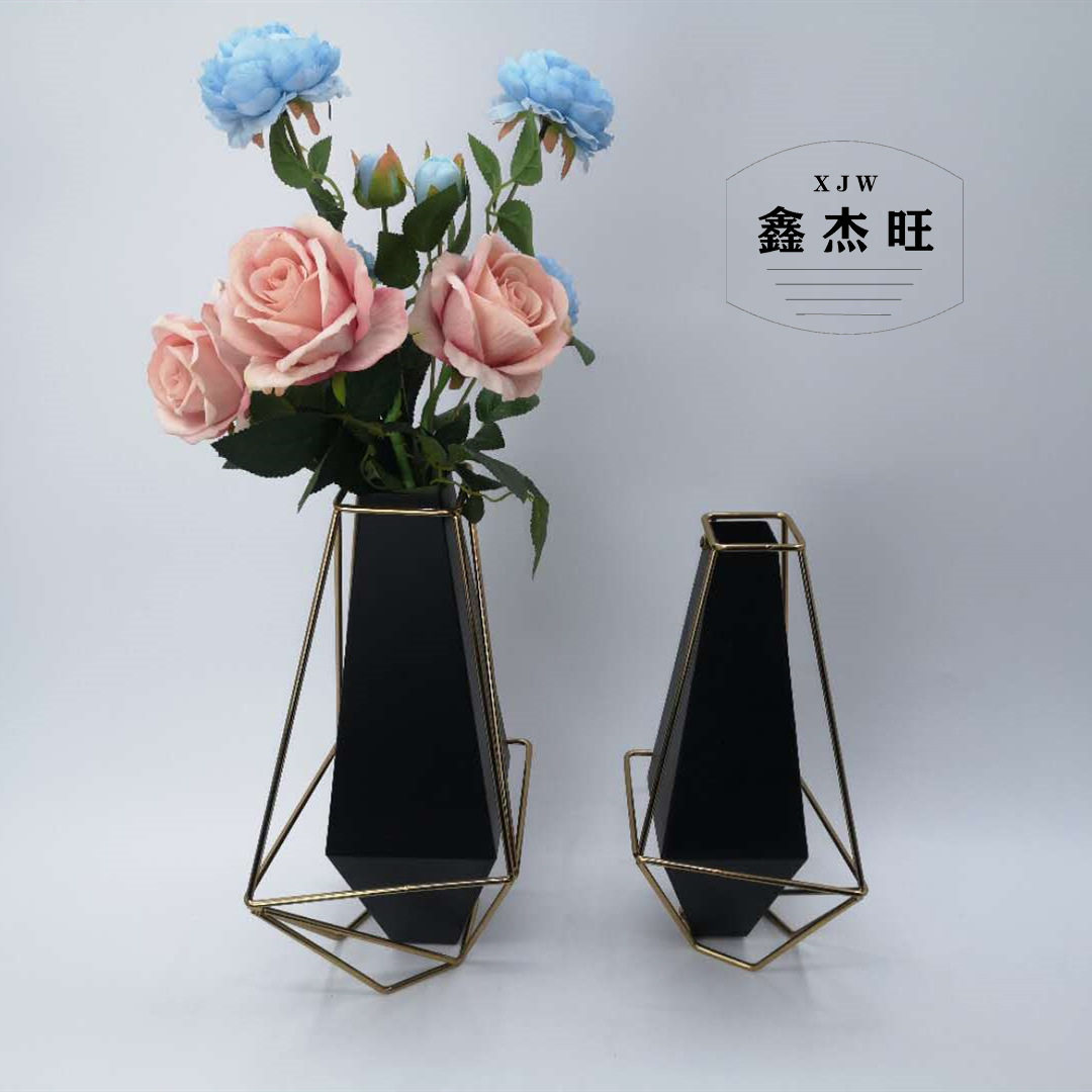 新中式几何金属花瓶摆件客厅玄关餐桌装饰品电视柜花器轻奢风铁艺