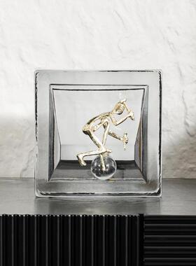 现代简金约高端几何水小人塑摆件玄关1338酒店电视柜软装家居晶雕