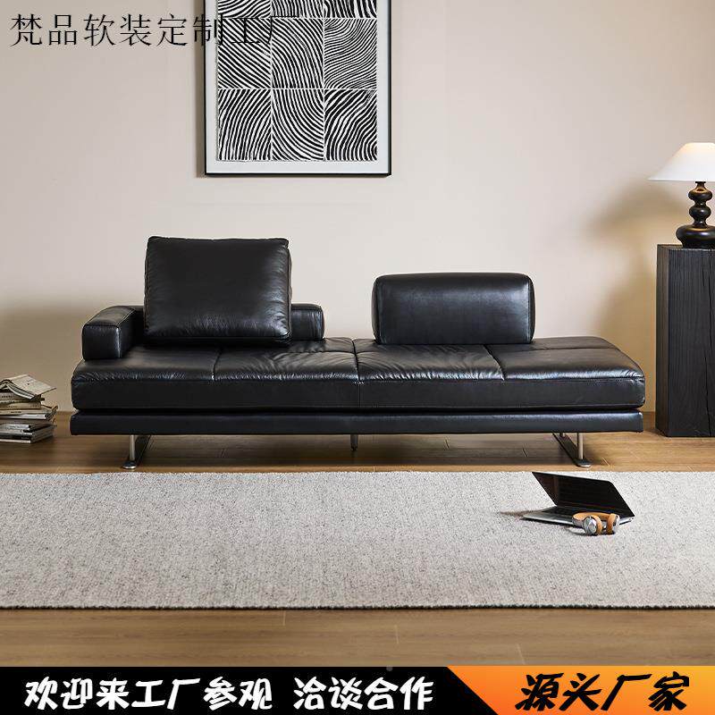 地沙发客厅皮新款艺家作具意式轻奢中古风黑PCG色直排沙台发酒店