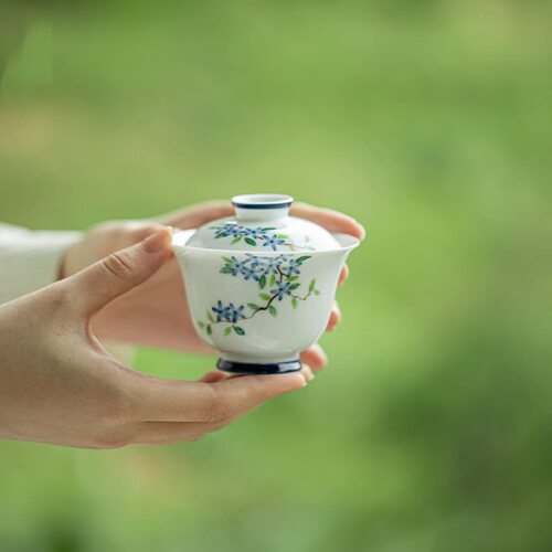 纯手绘小蓝花三才盖碗不烫手白瓷陶瓷玉泥清新文人薄胎泡茶碗