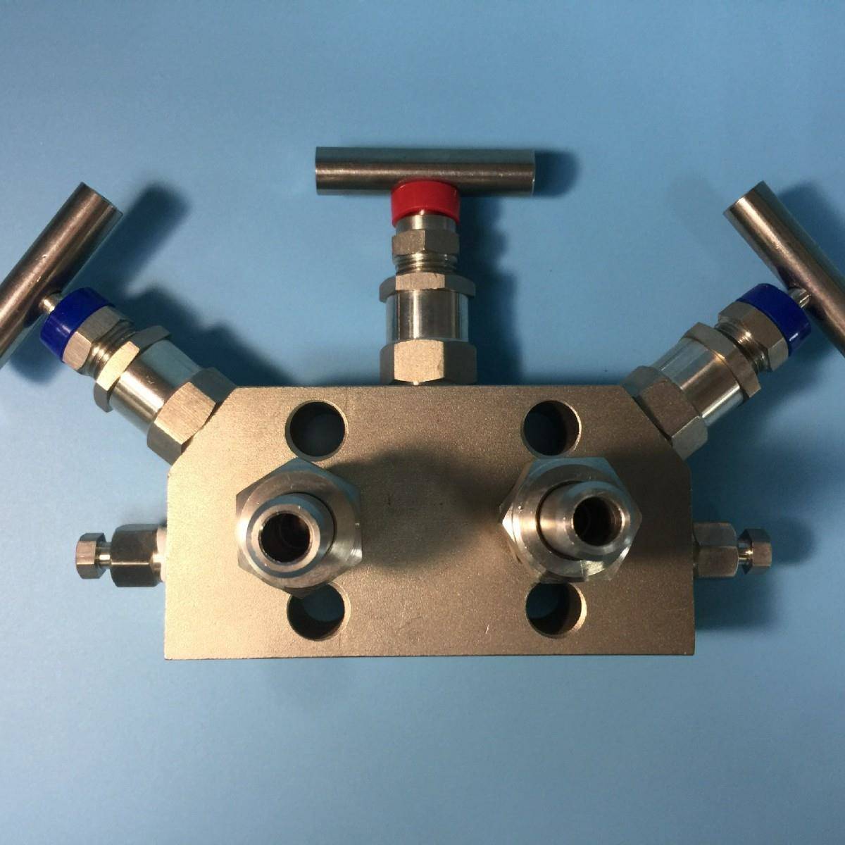 配罗斯蒙特EJA用3051共面法兰型三阀组共面型三阀组差压三阀组