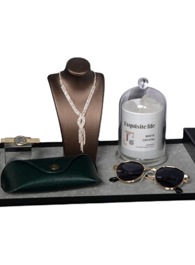 墨绿色轻奢样板间衣帽间展厅开放式衣柜衣服包鞋软装饰品摆件套装