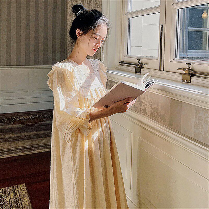 复古白色长袖睡裙纯棉睡衣女甜美公主风宽松宫廷风长裙春秋冬季