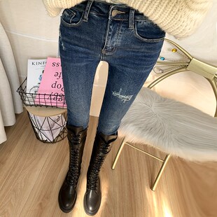 深蓝色超显瘦破洞牛仔裤女薄绒弹力紧身九分铅笔裤小脚裤女小个子