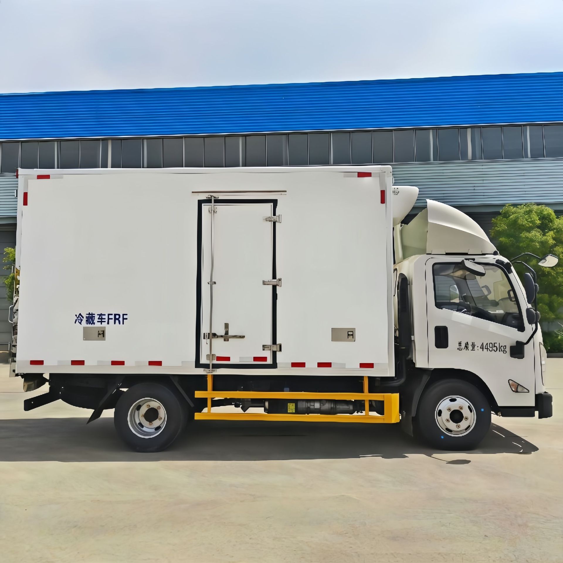 国六江铃凯运柴油冷藏车4米2厢式冷藏货车小型蓝牌冷藏货车出口