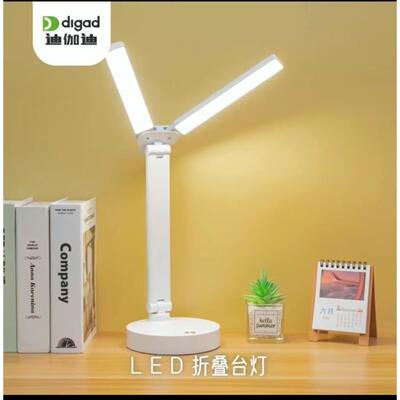 7KLED学习护眼台灯充电夹子式床头阅读宿舍无频闪写字1960