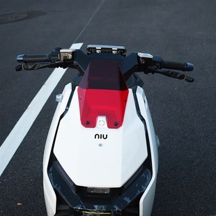 适用25款小牛FXT风挡fxt前挡风板小牛电动车配件改装仪表风挡直上