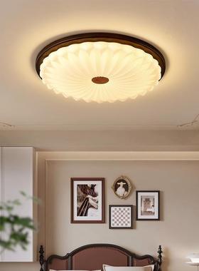 卧室灯中古吸顶灯民宿风胡桃木色复古书房灯圆形实卧85774房间灯