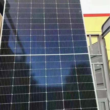 晶澳太阳能发电板拆卸A级单面545瓦到货2400块需要的联系