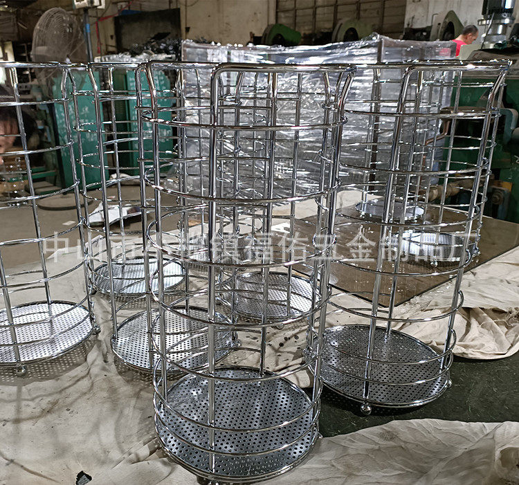 浴毛巾架免打孔纸巾架金属卷纸架铁镀铬纸巾架不锈钢置物架厂家
