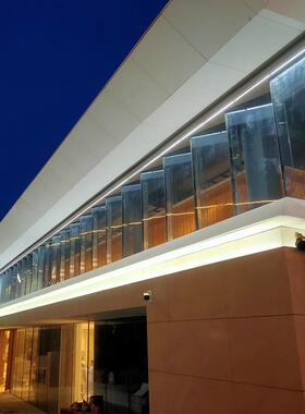 厂家供应 白色LED壁灯 户外门头屏 城市亮化单色led显示屏