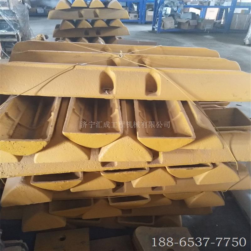 160湿地机配件SD16L推湿土地履带ZPV板推土机行走底盘配件