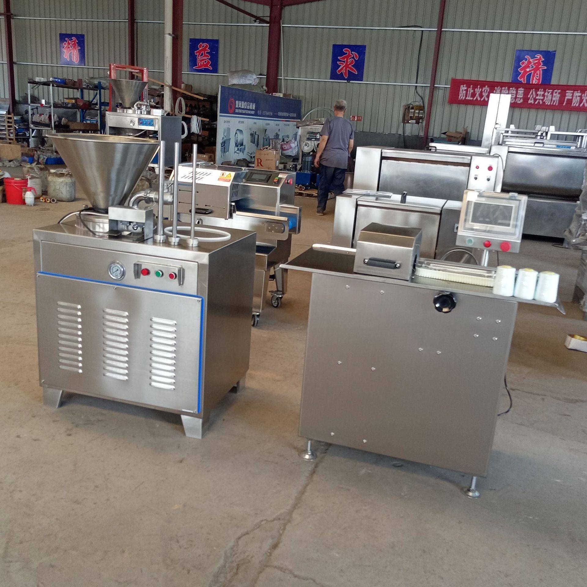 香肠腊肠液压灌肠机大型全自动红肠灌肠机卧式香肠机灌肠机厂家