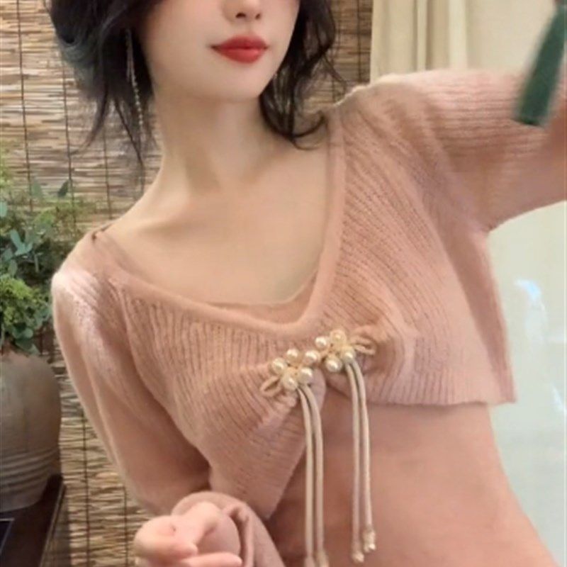 2023初秋季新温柔气质修身粉色针织吊带连衣裙盘扣针织罩衫两件套,女装/女士精品,时尚套装,淘宝优惠券,粉丝福利购,淘宝优惠卷