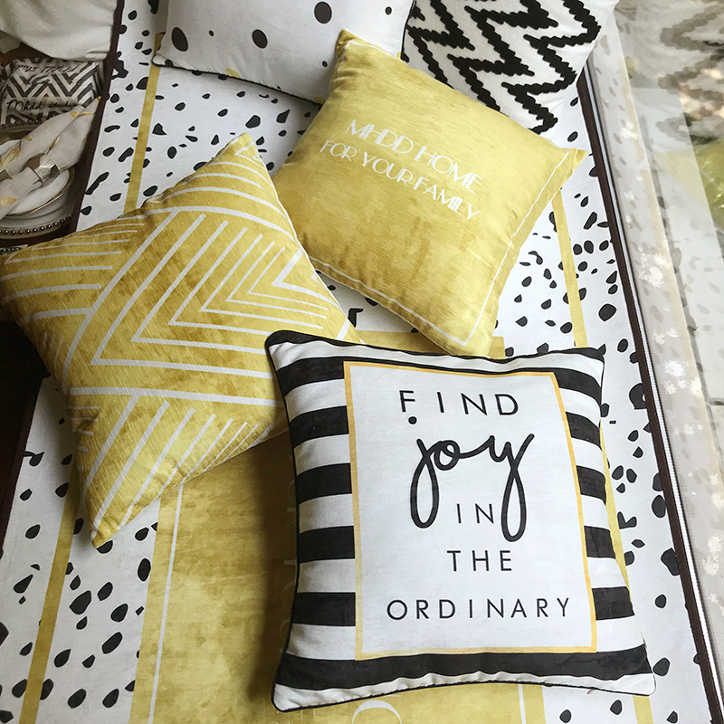 棉花大盗抱枕靠枕套沙发抱枕家用靠垫椅子客厅办公室靠枕方枕枕套