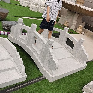 景观小石桥花岗岩石拱桥日式庭院户外扶手小桥流水石钵整石栏杆桥