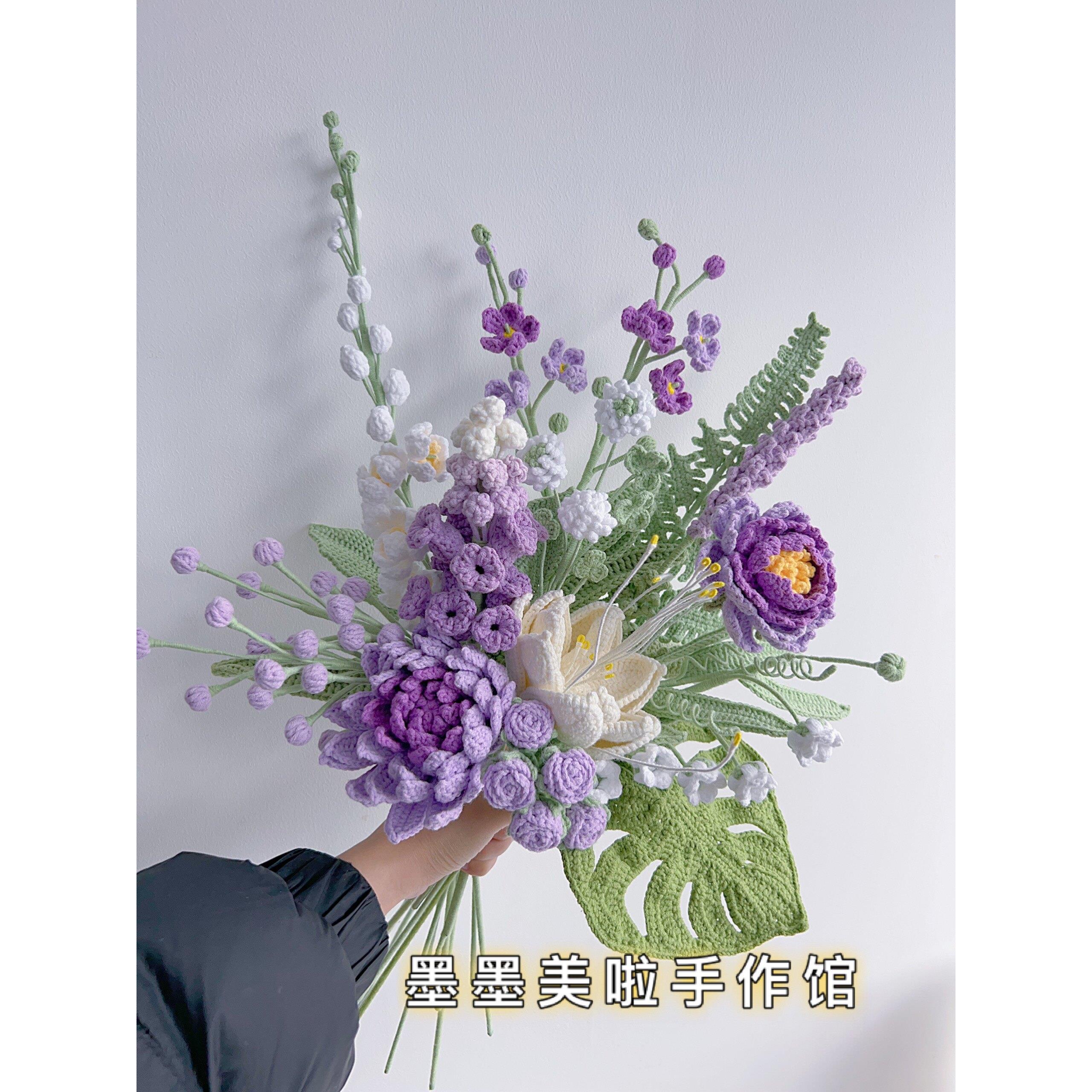 纯手工钩织花束成品定制 插花瓶编织毛线花 创意节日氛围感礼物