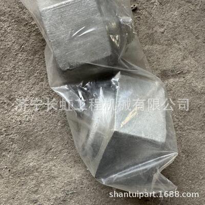 山推原厂SD32推土机配件：171-62-01001t螺母