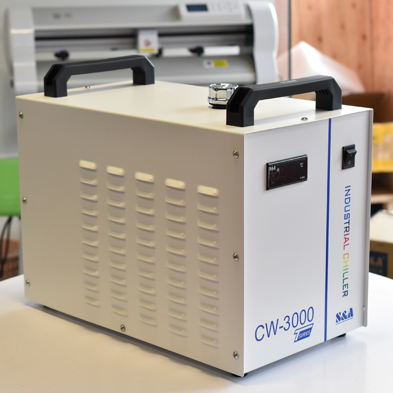 CO2激光切割雕刻机工业冷水机特域冷水机CW3000CW5000雕刻机主轴