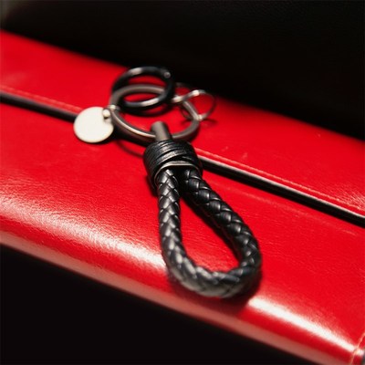 高级感短款编织挂绳汽车钥匙扣环圈男女情侣高档简约礼品定制刻字