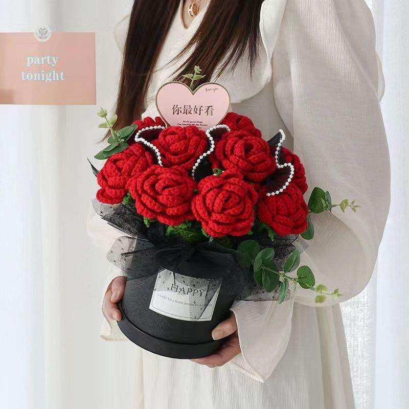 创意diy针织毛线玫瑰抱蜜桶手捧花抱牛奶礼棉编织品送闺仿ODE真花