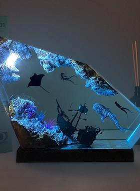 个性树脂摆件脂海灯洋木鲸鲨蝠鲼和情侣潜水LY011树员家圣居装饰