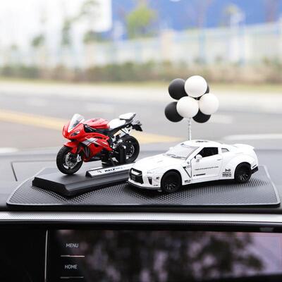 汽车大控台摆件车9988内装饰机用品全车载新款男士车摩托车模型中