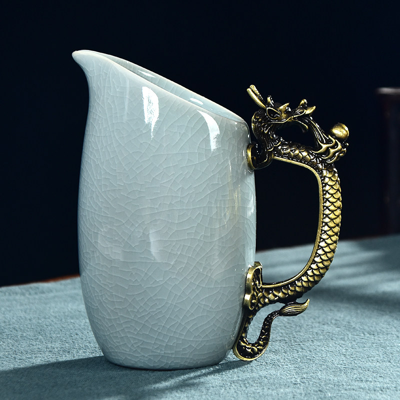 十二生肖陶瓷小酒杯酒具套装12兽首古铜色白酒烈酒迷你杯中式家用