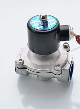 304常闭220V24V不锈钢水阀寸125气阀电磁阀2W46分20DN15分