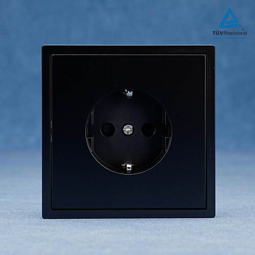 TUV认证欧标ceelectrical socket欧规PC墙壁开关