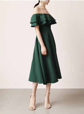 晚礼服绿色2024新款生日聚会毕业平时可穿显瘦中长款一字肩连衣裙