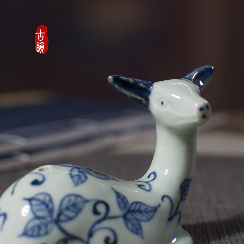 陶瓷手绘砚滴文房水滴壶书滴仿古创意鹿笔搁笔架景德镇动物墨滴