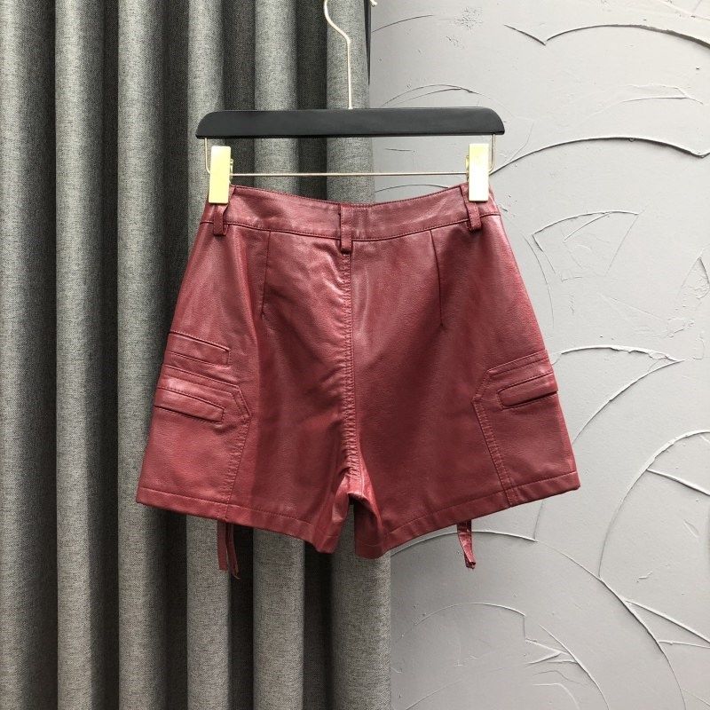 酒红色高腰PU皮短裤裙女2025春季假两件设计感A字打底半身裙裤子
