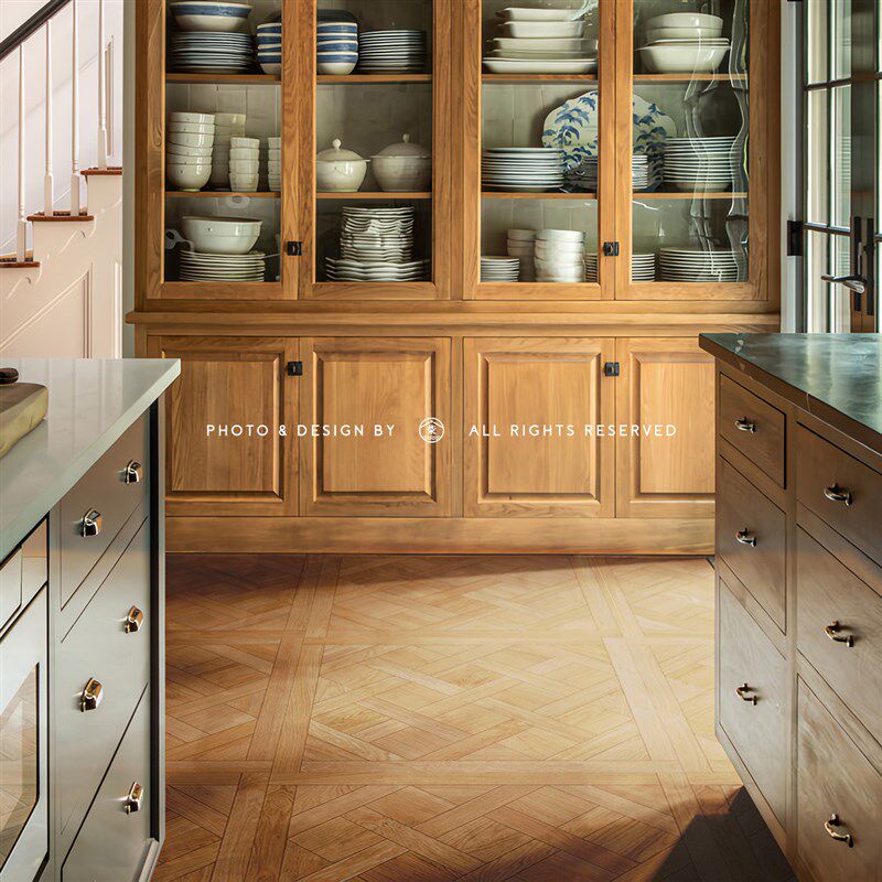 小火柴凡尔赛拼花木纹砖别墅客厅胡桃木地板砖法式古典南洋风800