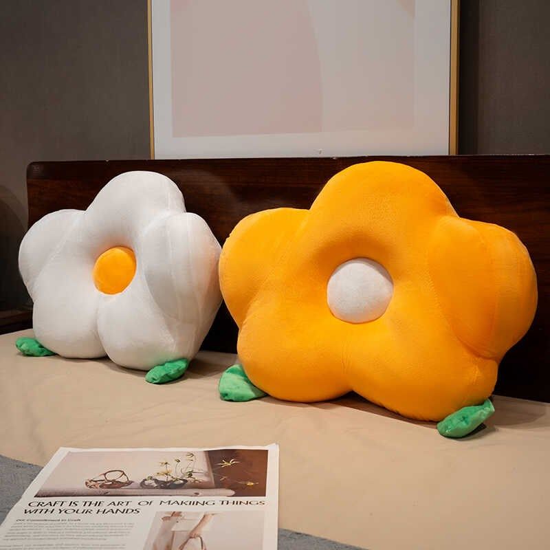 花朵抱枕沙发客厅靠背垫飘窗装饰床头枕头可爱女生床上睡觉办公室